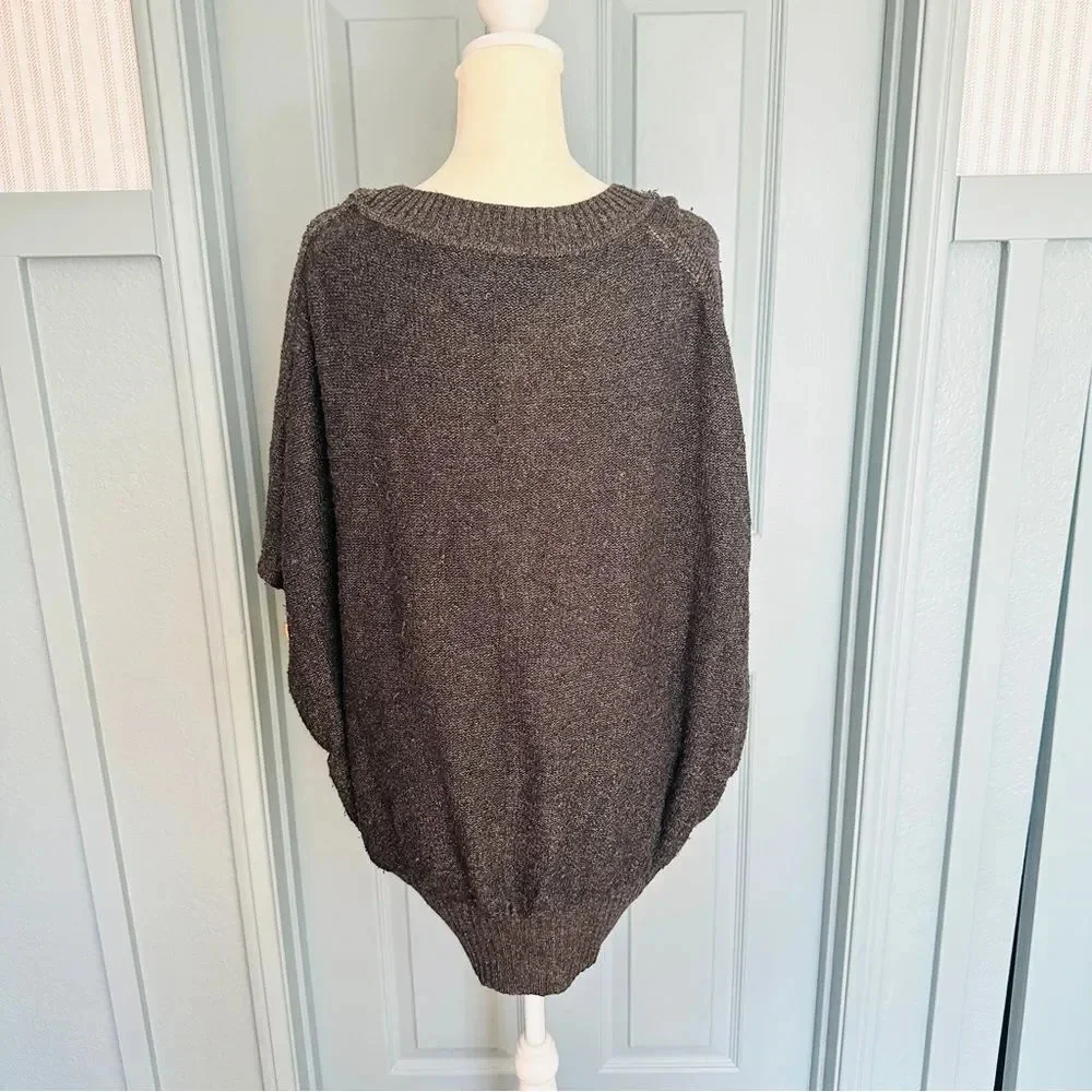 Juicy Couture Women's Grey Oversized Sleeveless Knit Crew Neck Sweater - Picture 6 of 9